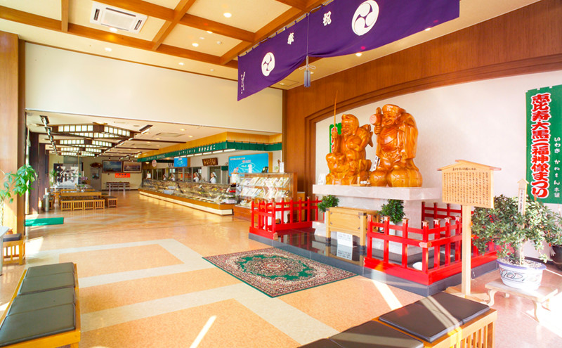 かねまん本舗店内写真