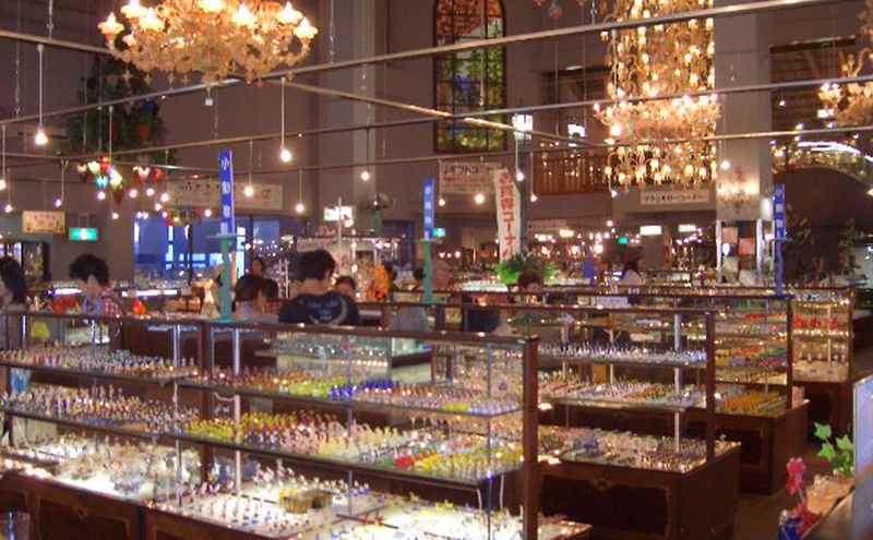 世界のガラス館